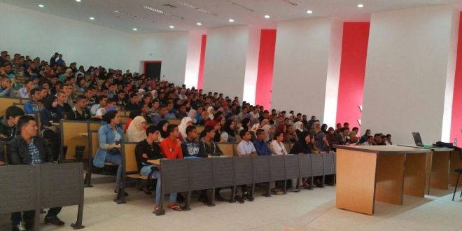 "العدالة والتنمية" تطالب بارساء ميثاق القيم والأخلاقيات بالجامعة المغربية