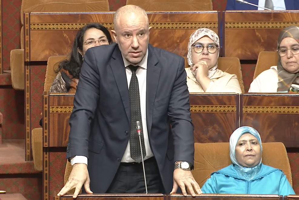 ابراهيمي: ما يُحسب للحكومة الحالية في ورش الحماية الاجتماعية هو سحبها لقانون التغطية الصحية للوالدين 
